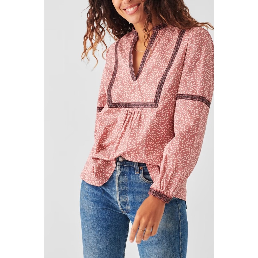 FAHERTY aurora top mauve leaf batik organic cotton - Picture 8 of 9